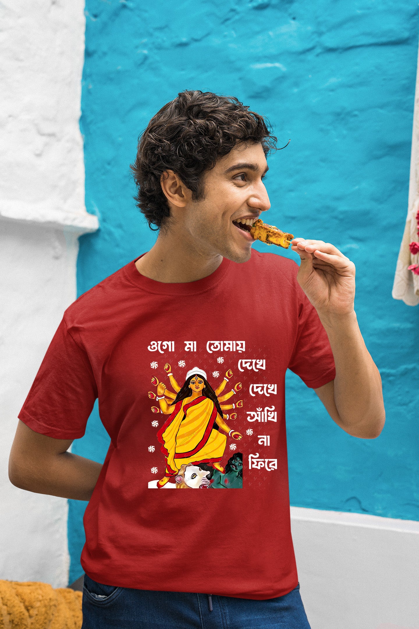 Ogo Maa Tomay Dekhe Akhi Na Phere Durga Puja Bengali T-Shirt