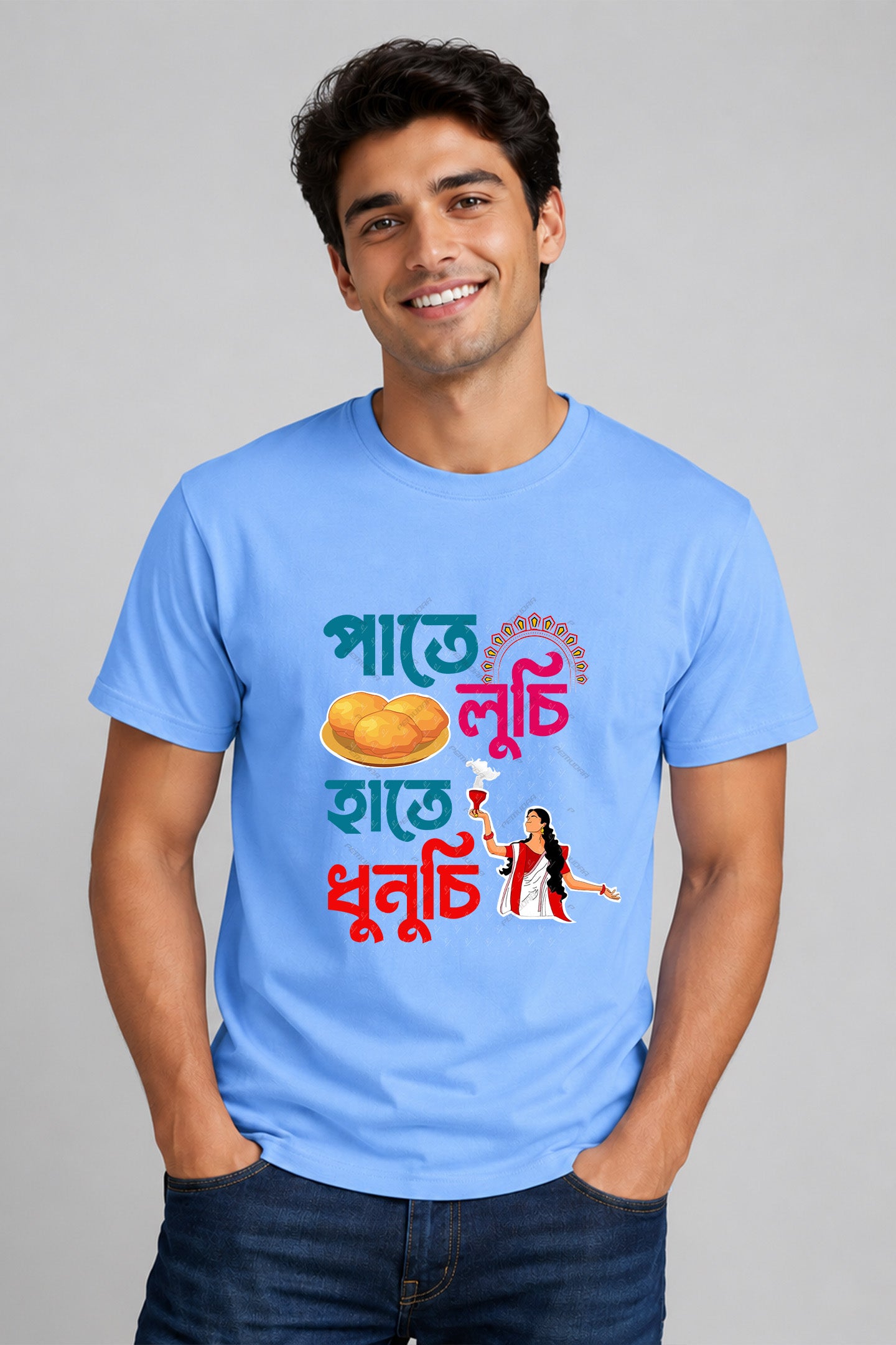 Pate Luchi Hate Dhunuchi Durga Puja T-Shirt